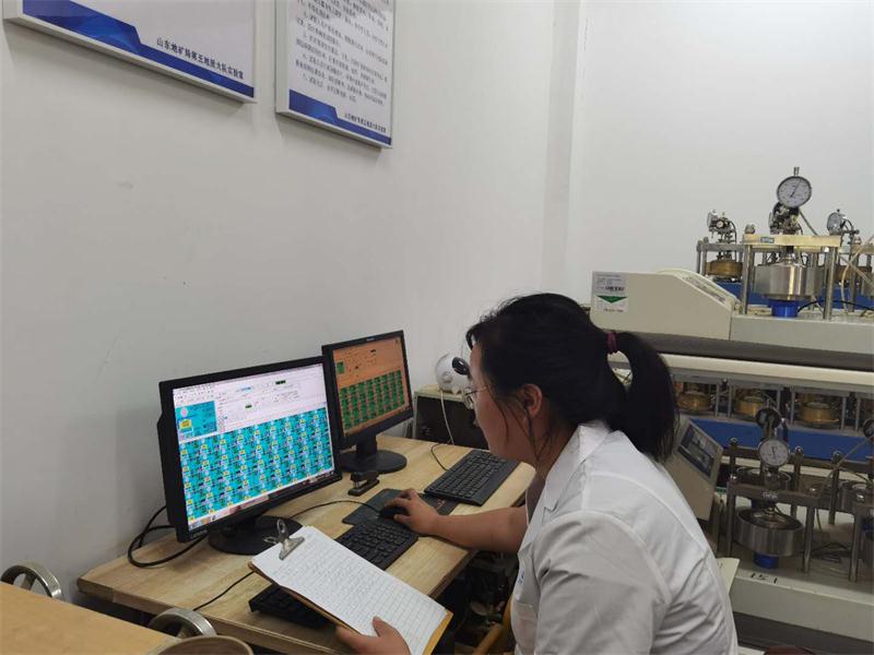 公司同002A：土工試驗甲級，可以承擔甲級及以下工程勘察資格所能承擔工程勘察項目的土工試驗任務(wù)； 聯(lián)系人：任玲，電話：18653883892(圖3)